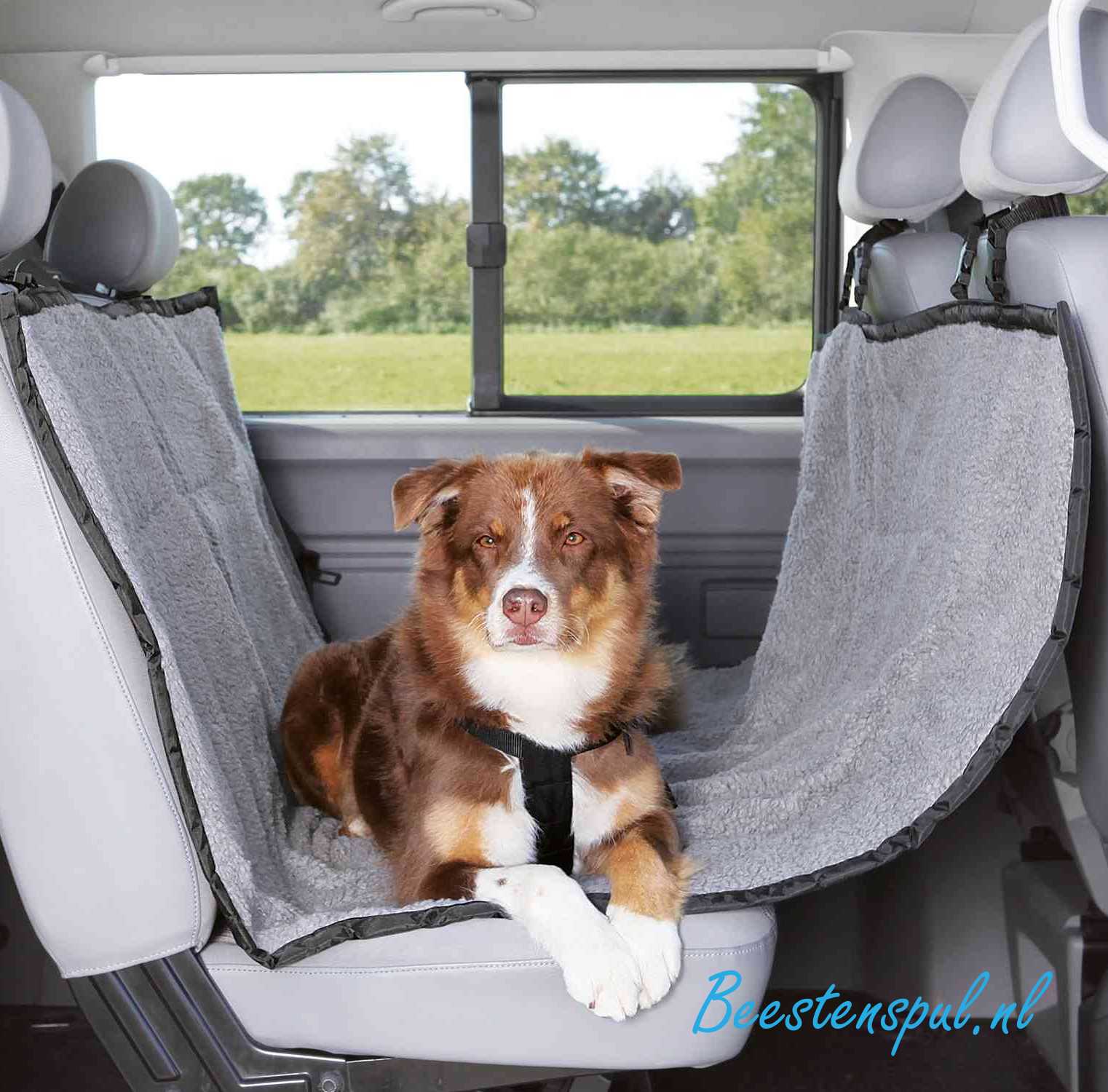 Trixie - Beschermdeken 4-seizoenen - Auto 1 Trixie - Beschermdeken 4-seizoenen - Auto