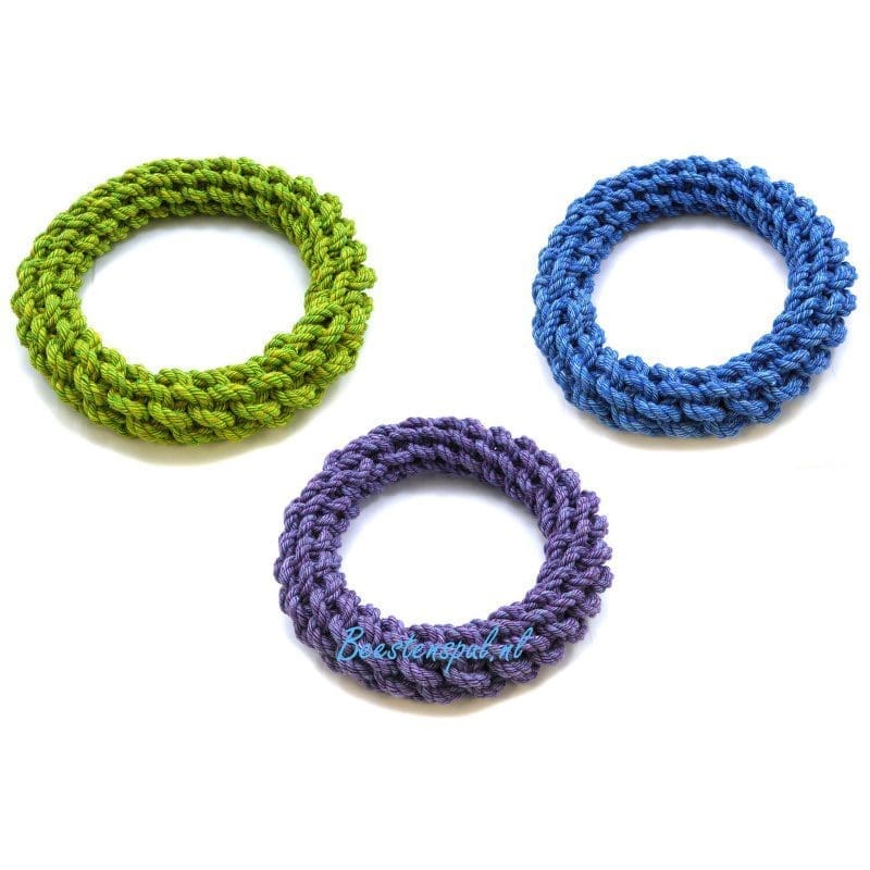 Nuts for Knots - Touwring 1 Nuts for Knots - Touwring