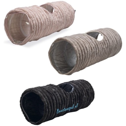 Designed by Lotte - Kattentunnel - Reza